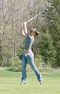 CL golfers begin NSC season with wins over St. Francis