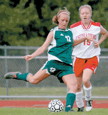 CL girls' soccer team rebounds after loss to beat Concordia Academy 