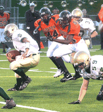 Wildcats start fast, finish strong in 43-21 win over Cooper