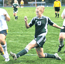 CL soccer girls put 12 on the board at CH, edged at Minnehaha 