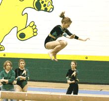CL gymnasts at St. Francis, host five-school Invitational 