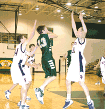 CL boys lose to tough St. Michael-Albertville, struggle against St. Francis 