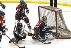 Wildcat boys lose a pair of one-goal conference hearbreakers