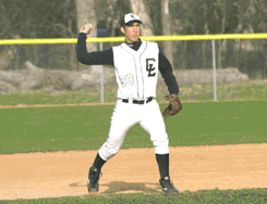 Wildcats battle tough Cambridge team, lose on walk-off homerun 