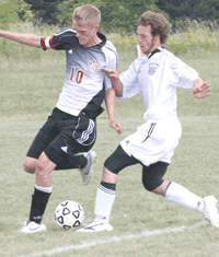 Wildcats beat Fridley to end mini scoring slump